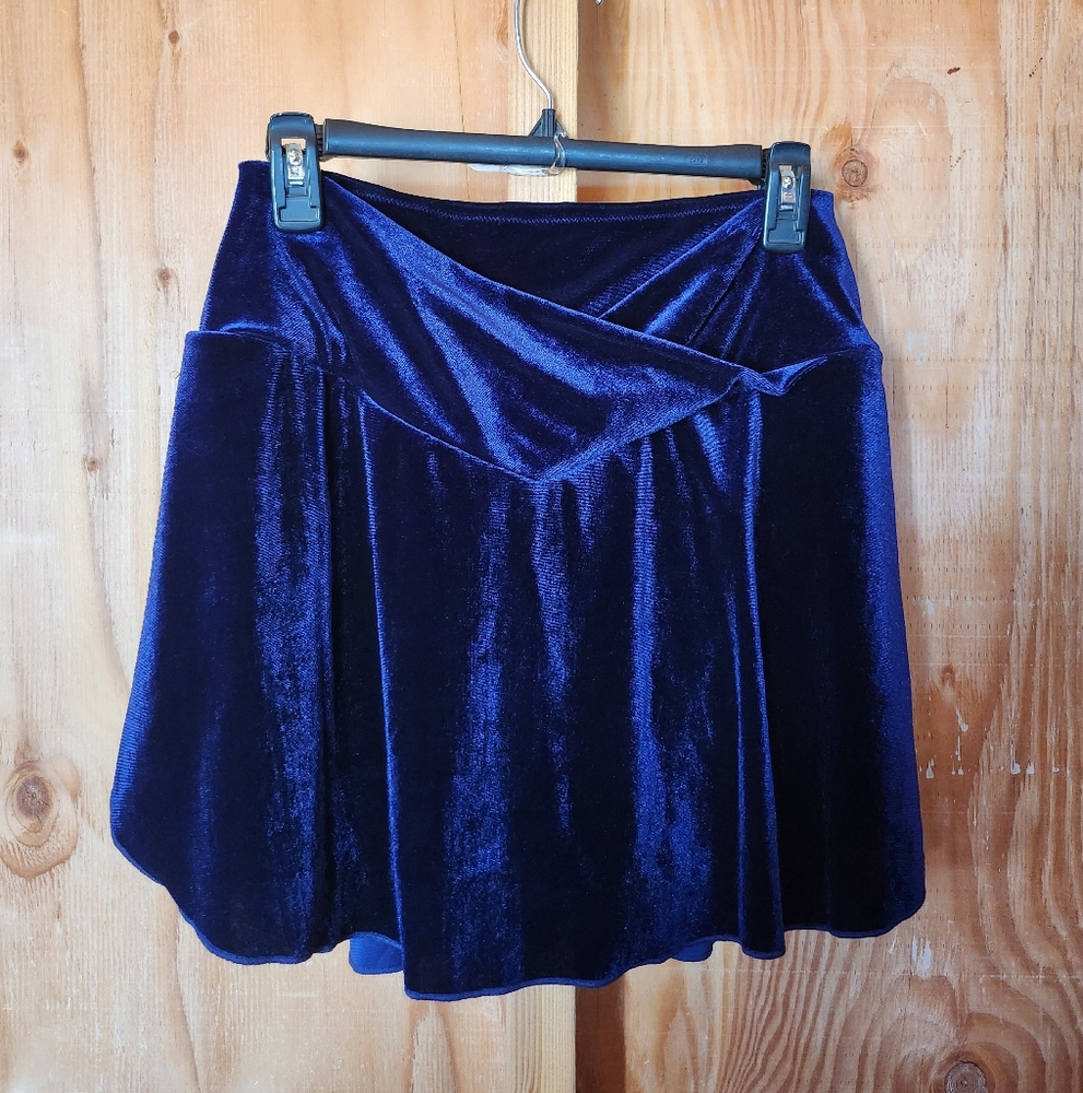 HALARA Velvet Skater Skirt in Deep Blue